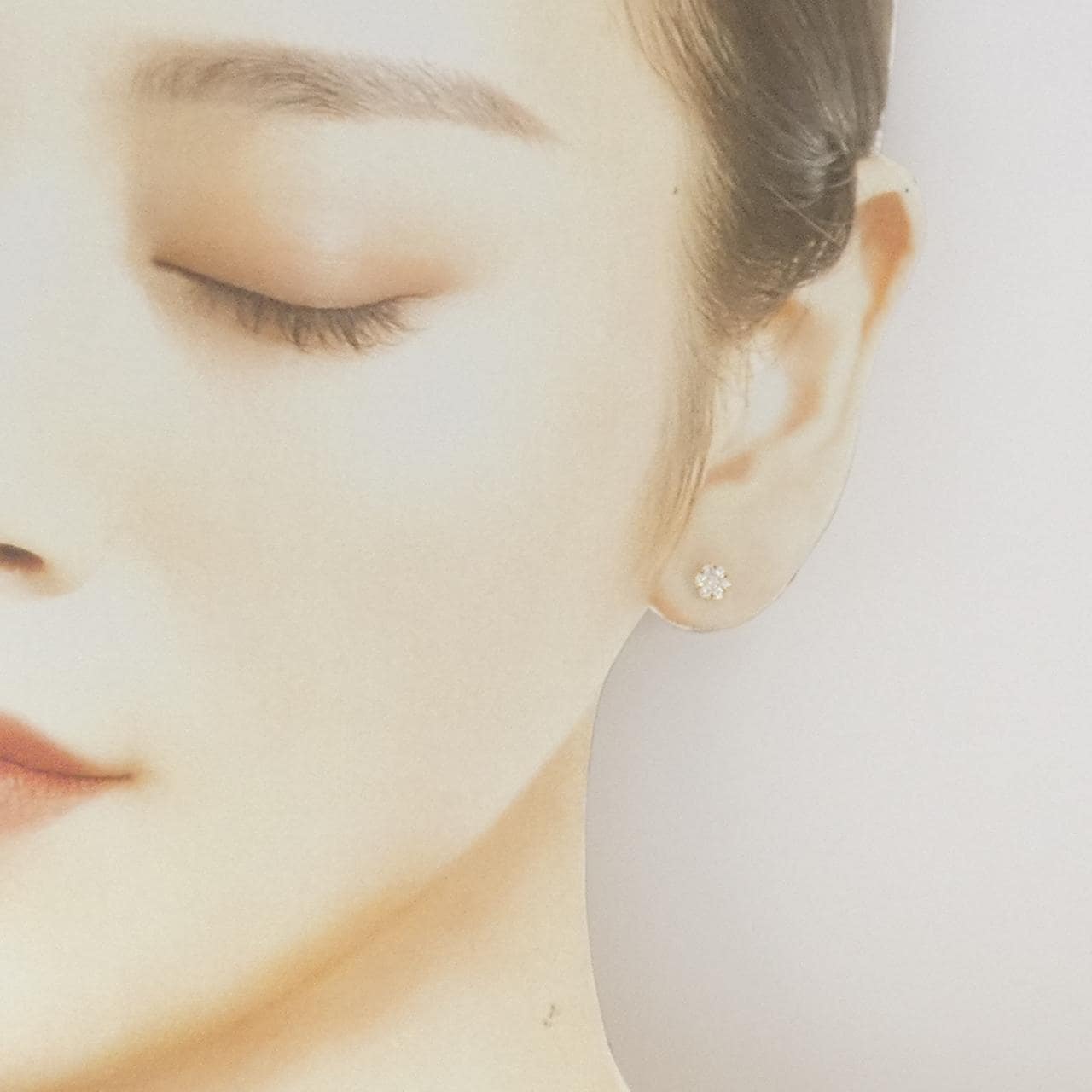 ポンテヴェキオ ダイヤモンド ピアス 0.11CT 片耳