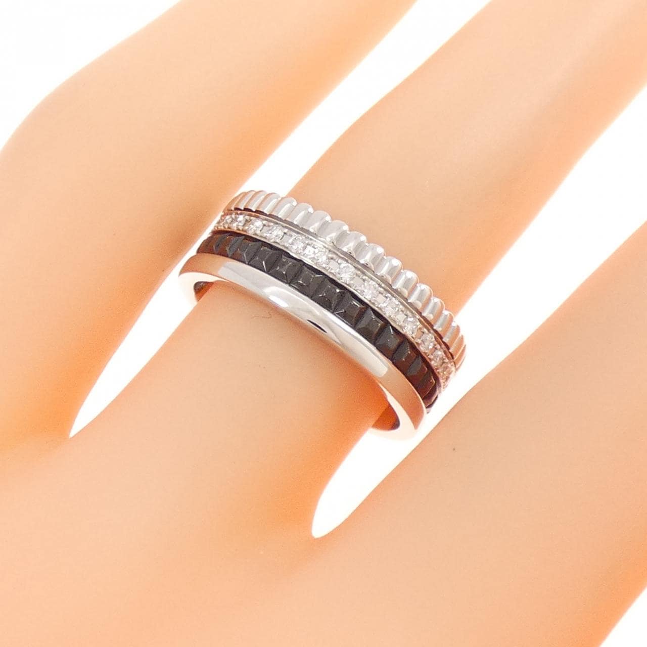 ブシュロン キャトル ブラック スモール リング