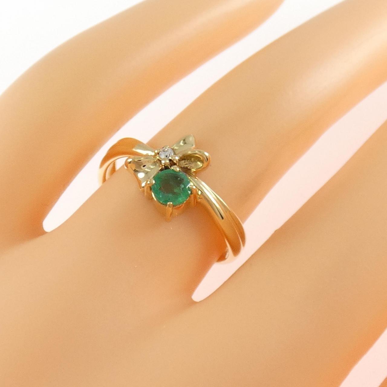 K18YG リボン エメラルド リング 0.23CT