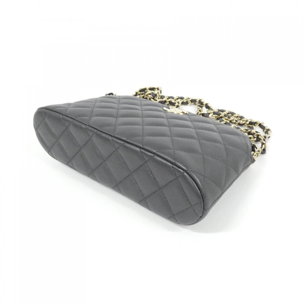 シャネル AP4526 チェーンクラッチ