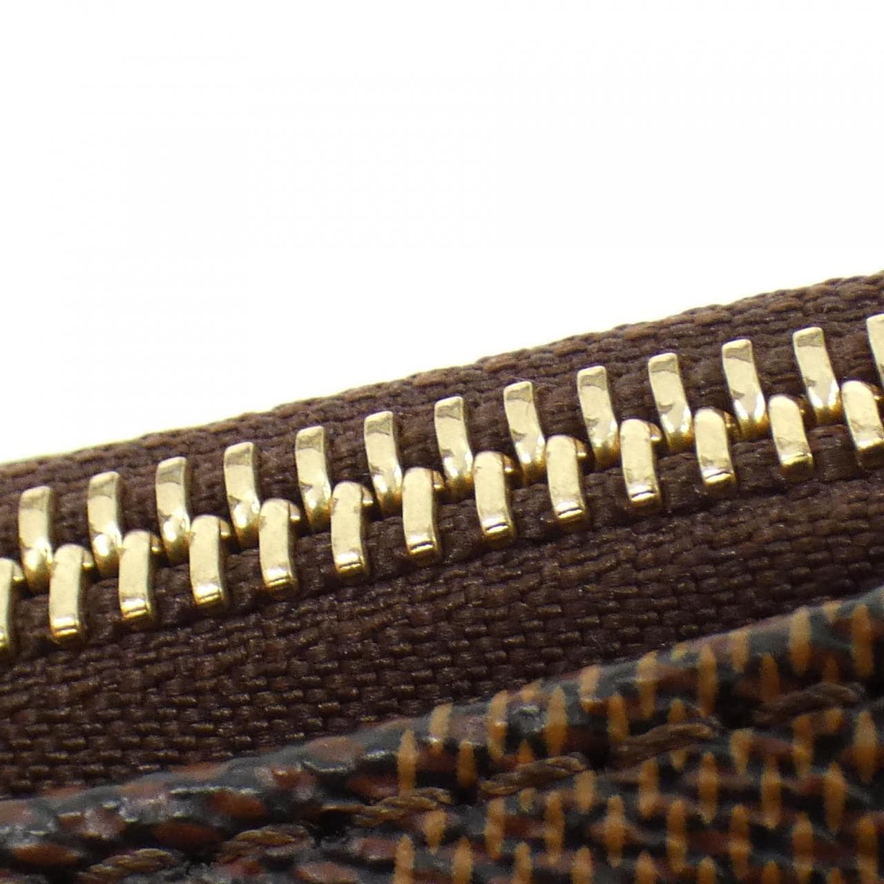 LOUIS VUITTON Damier Bloomsbury PM N42251 单肩包