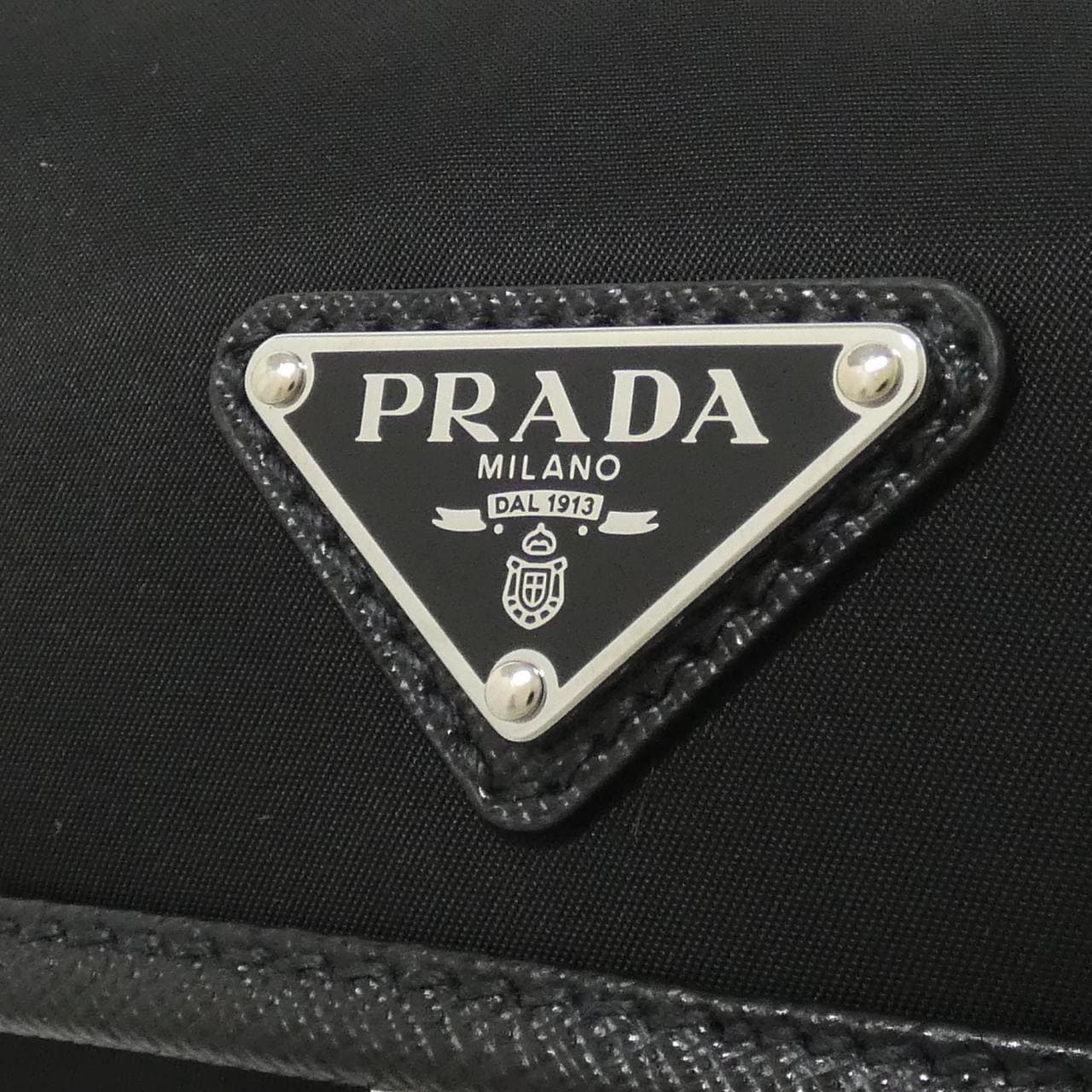 【新品】プラダ 2VH176 ショルダーバッグ