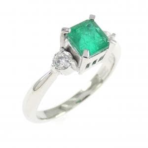 PM900 エメラルド リング 0.64CT