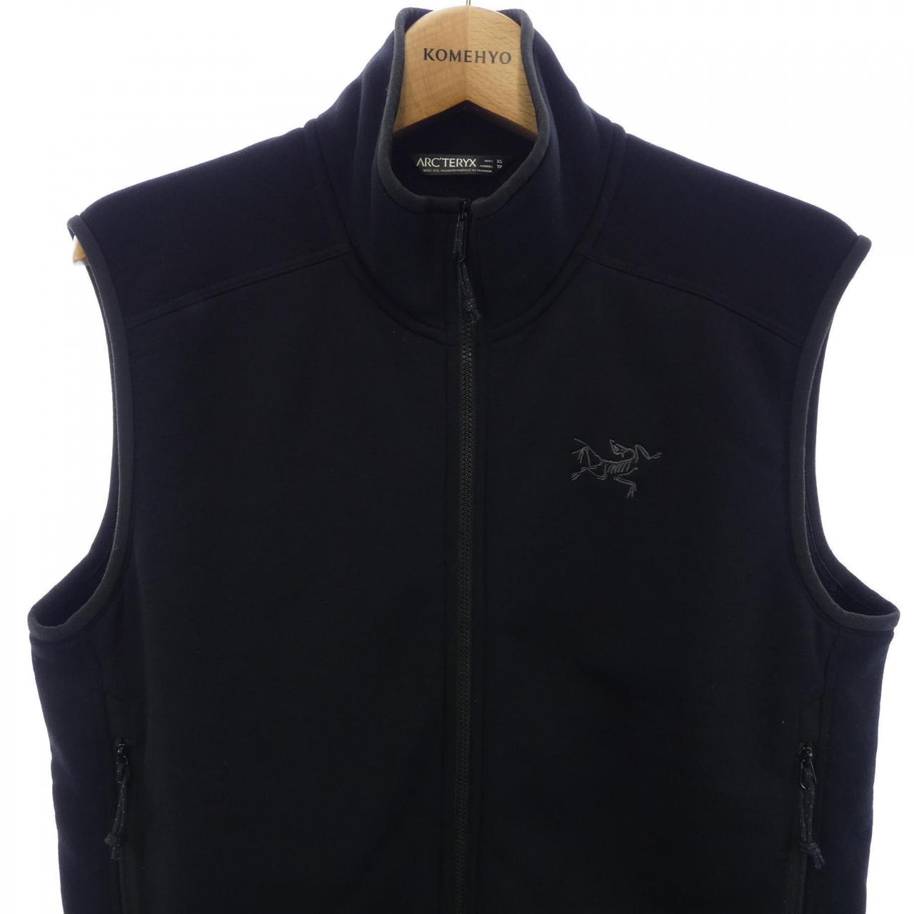 アークテリクス ARC'TERYX ベスト