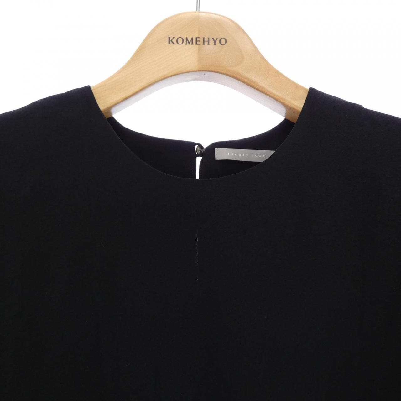 セオリーリュクス Theory luxe トップス