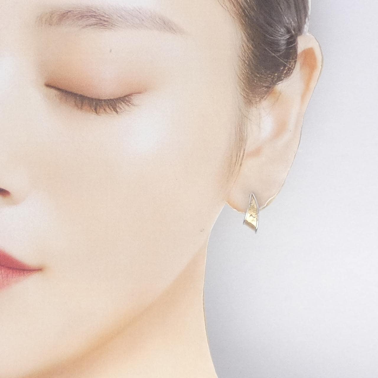 K18YG/PT900 ピアス