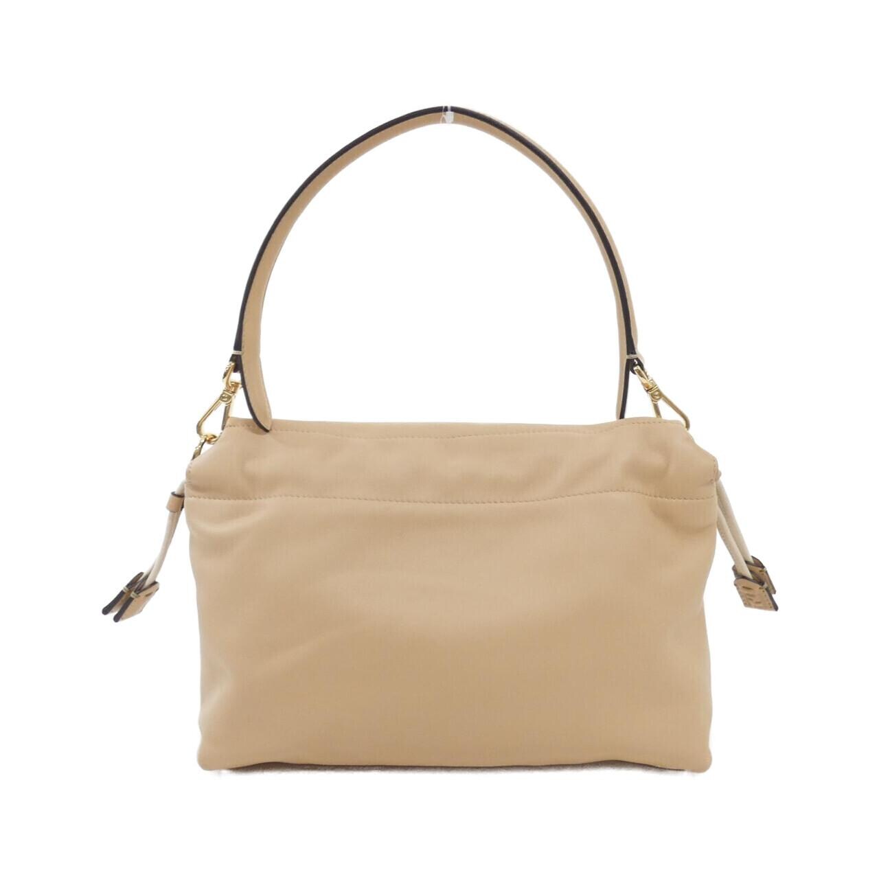 FENDI マンマ ミディアム バゲットバック 8BR833AQ0DF199A Mamma Baguette ミディアム レザー ブラック | Fendi