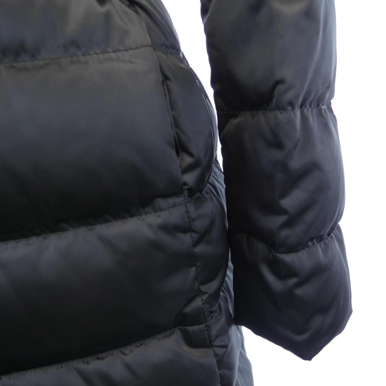 プラダ PRADA 29B339 R152 ROK ダウンコート