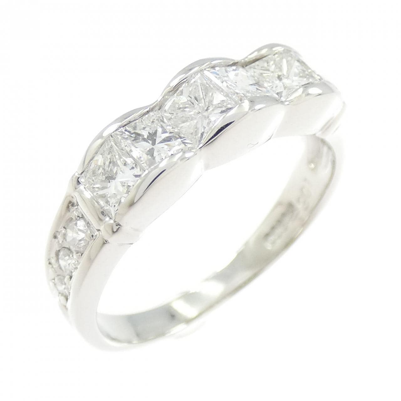 PT900 ダイヤモンド リング 1.05CT