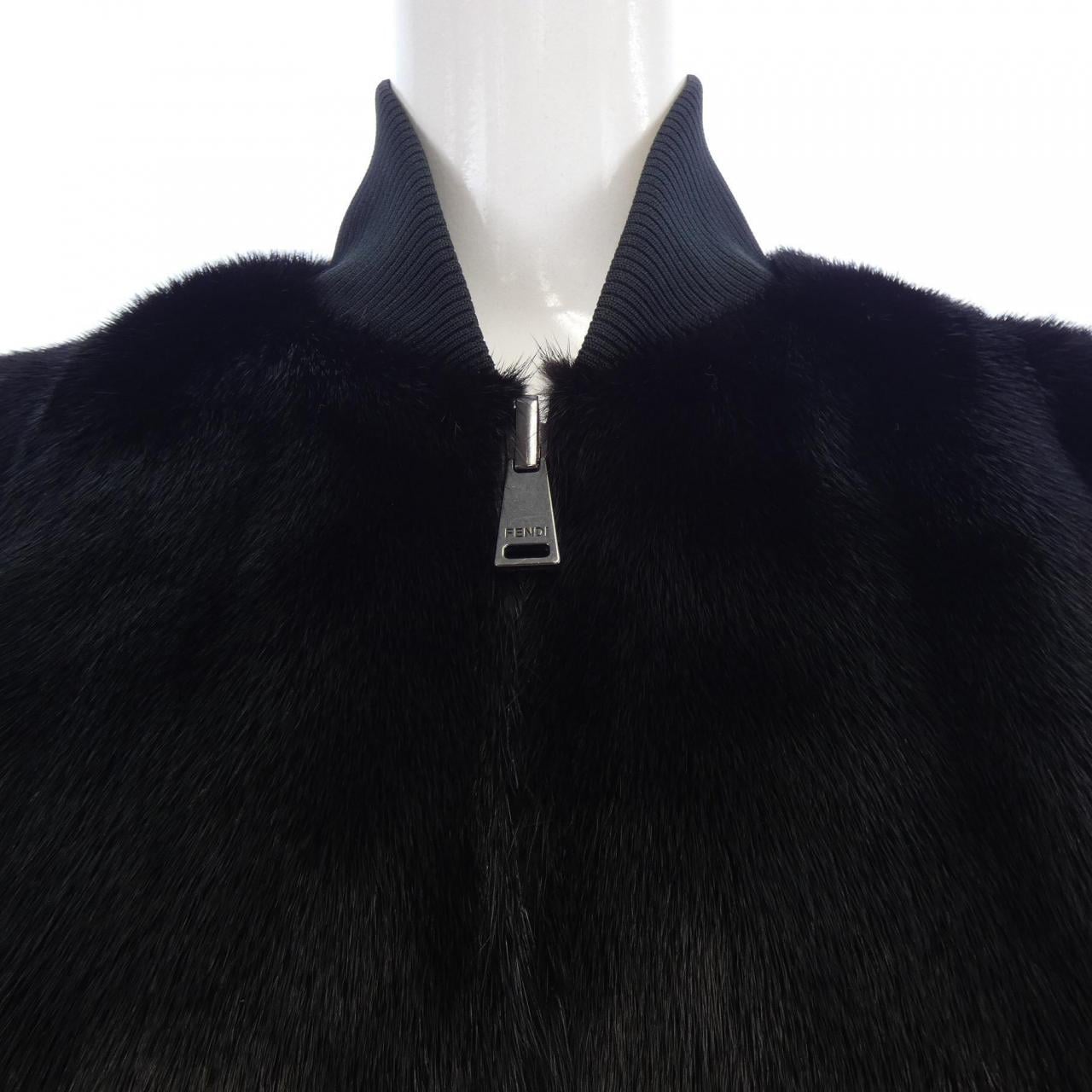 フェンディ FENDI ブルゾン