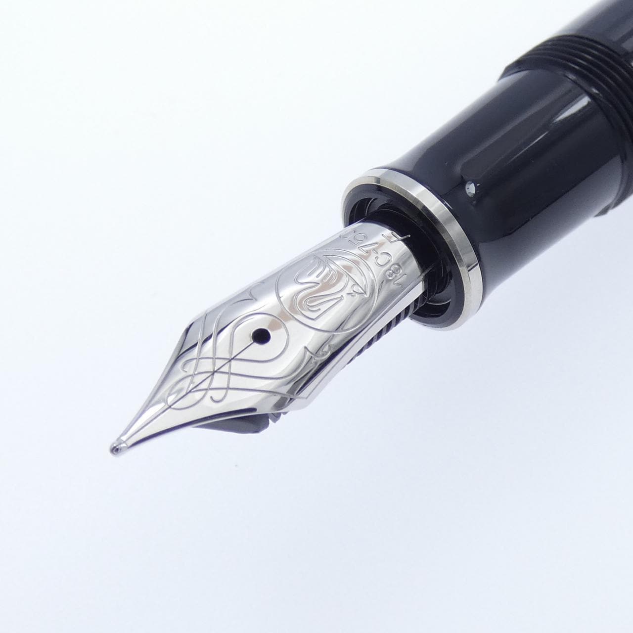 ペリカン スーベレーンM805ブラックストライプ 万年筆