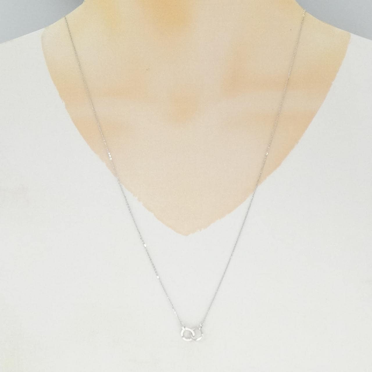 K18WG ネックレス