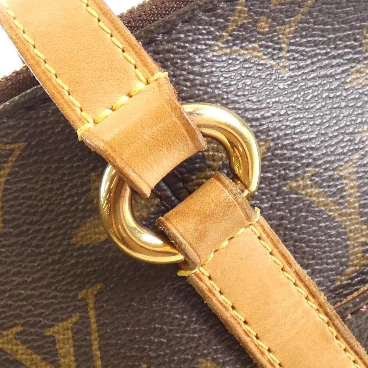 LOUIS VUITTON Monogram Total PM M56688 包