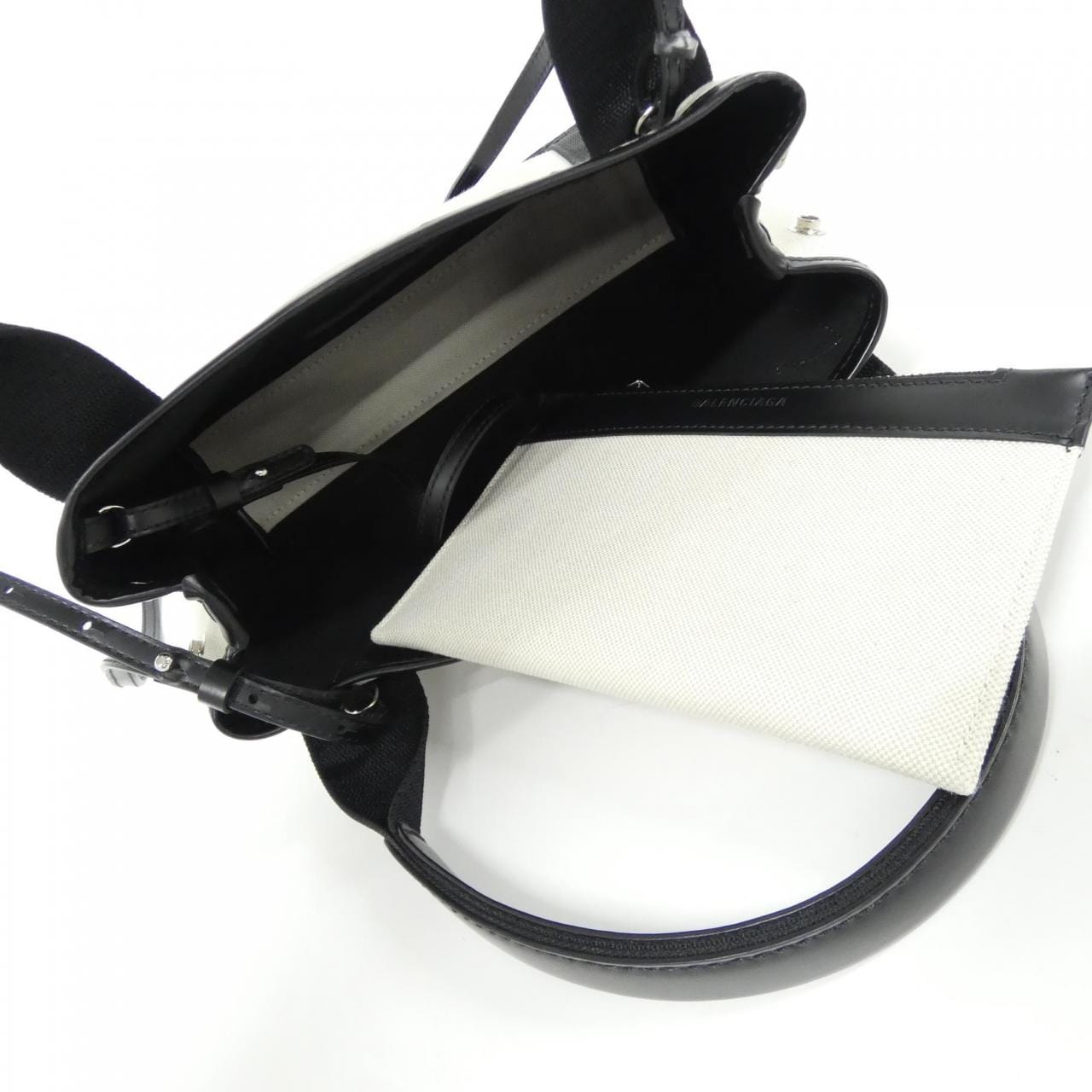 バレンシアガ ネイビー カバス XS 390346 2HH3N バッグ