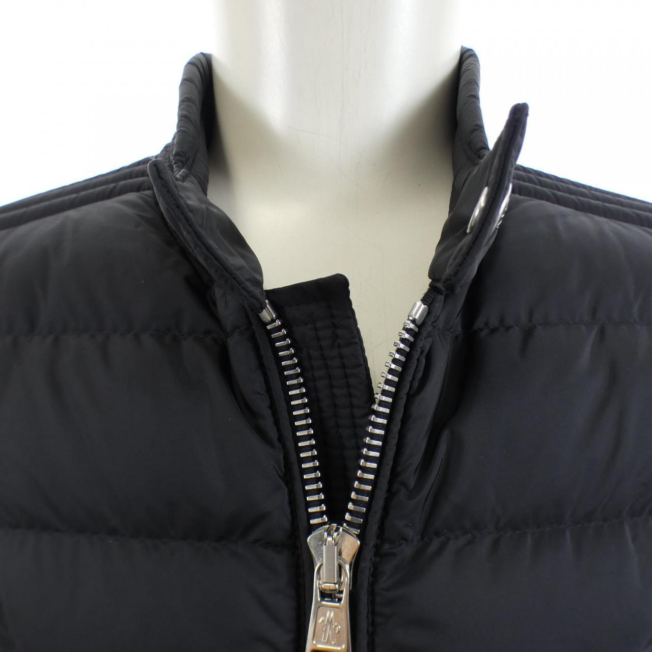 モンクレール MONCLER AMIOT ダウンジャケット