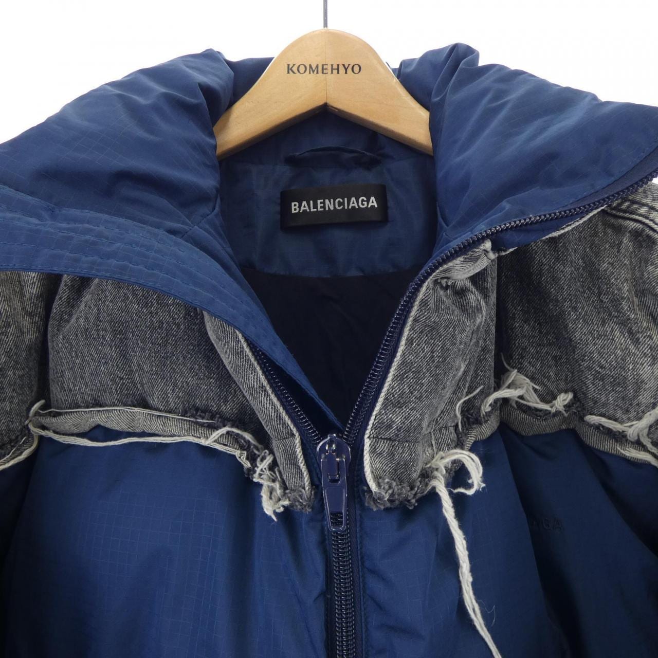 バレンシアガ BALENCIAGA ダウンジャケット