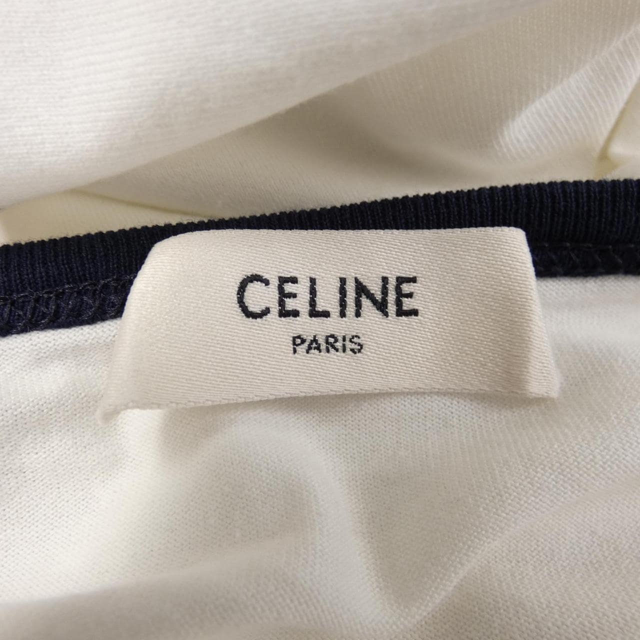 セリーヌ CELINE CELINE PARIS Tシャツ　トリオンフ TRIOMPHE 2X872671Q Tシャツ