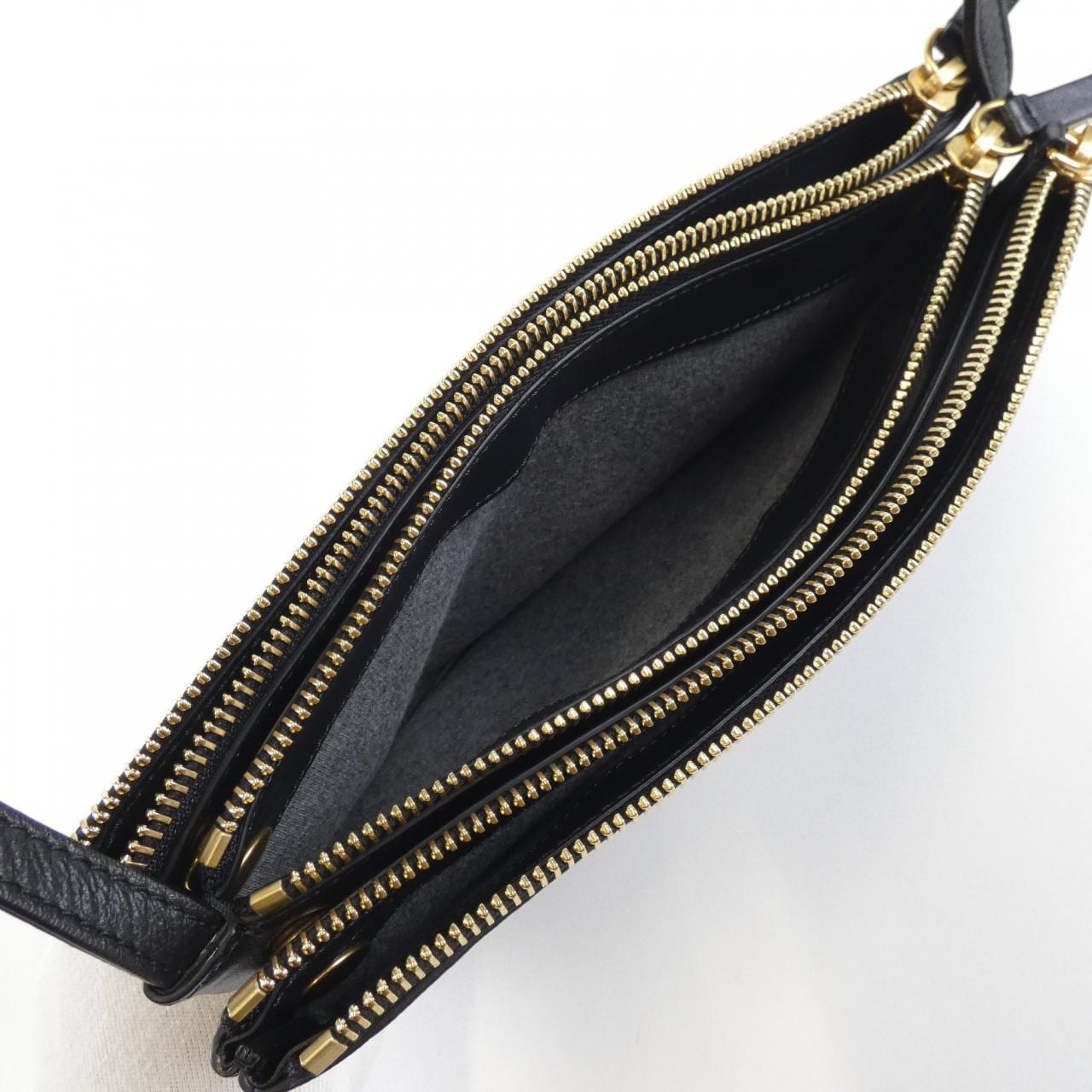 セリーヌ ラージ トリオ 171453ETA ショルダーバッグ