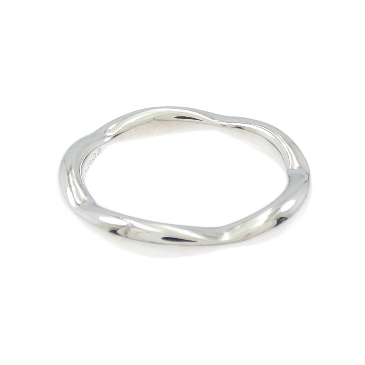 シャネル カメリア ハーフエタニティ リング