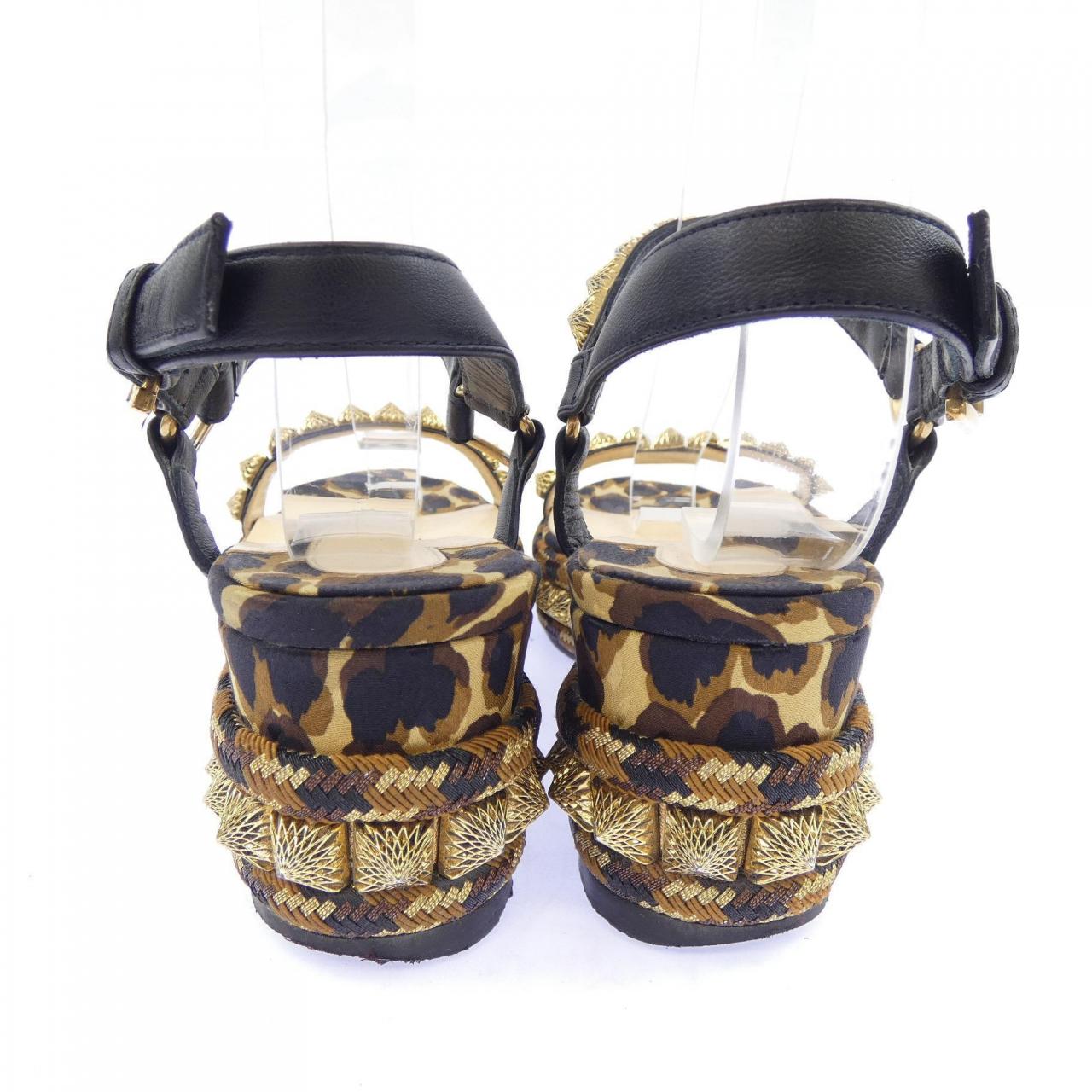 クリスチャンルブタン CHRISTIAN LOUBOUTIN サンダル