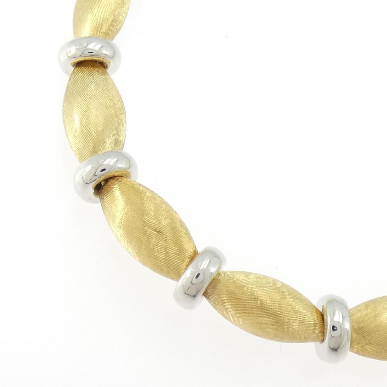 キャンペザン 750YG/750WG ネックレス