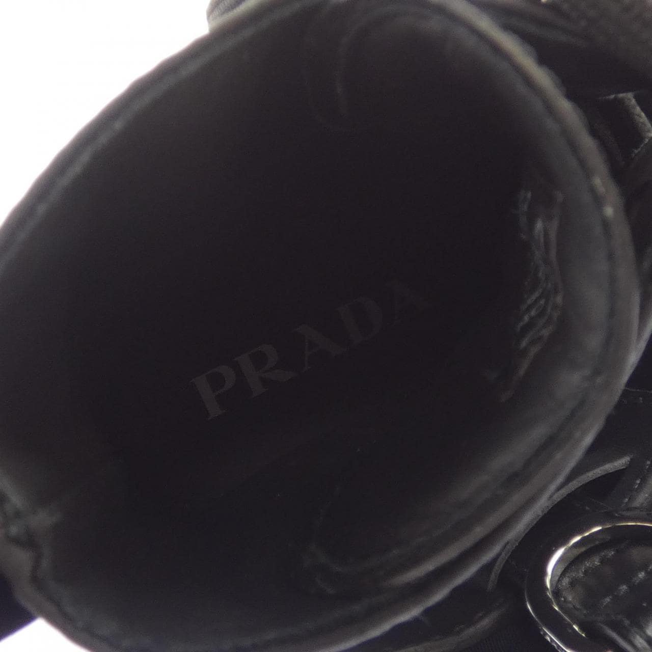 プラダ PRADA モノリス トライアングルロゴ 1T255M ブーツ