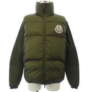 モンクレール MONCLER ダウンジャケット
