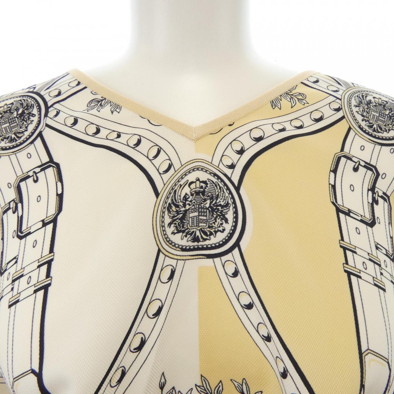 エルメス HERMES トップス