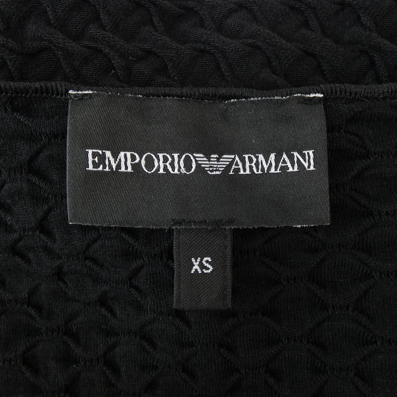 エンポリオアルマーニ EMPORIO ARMANI トップス