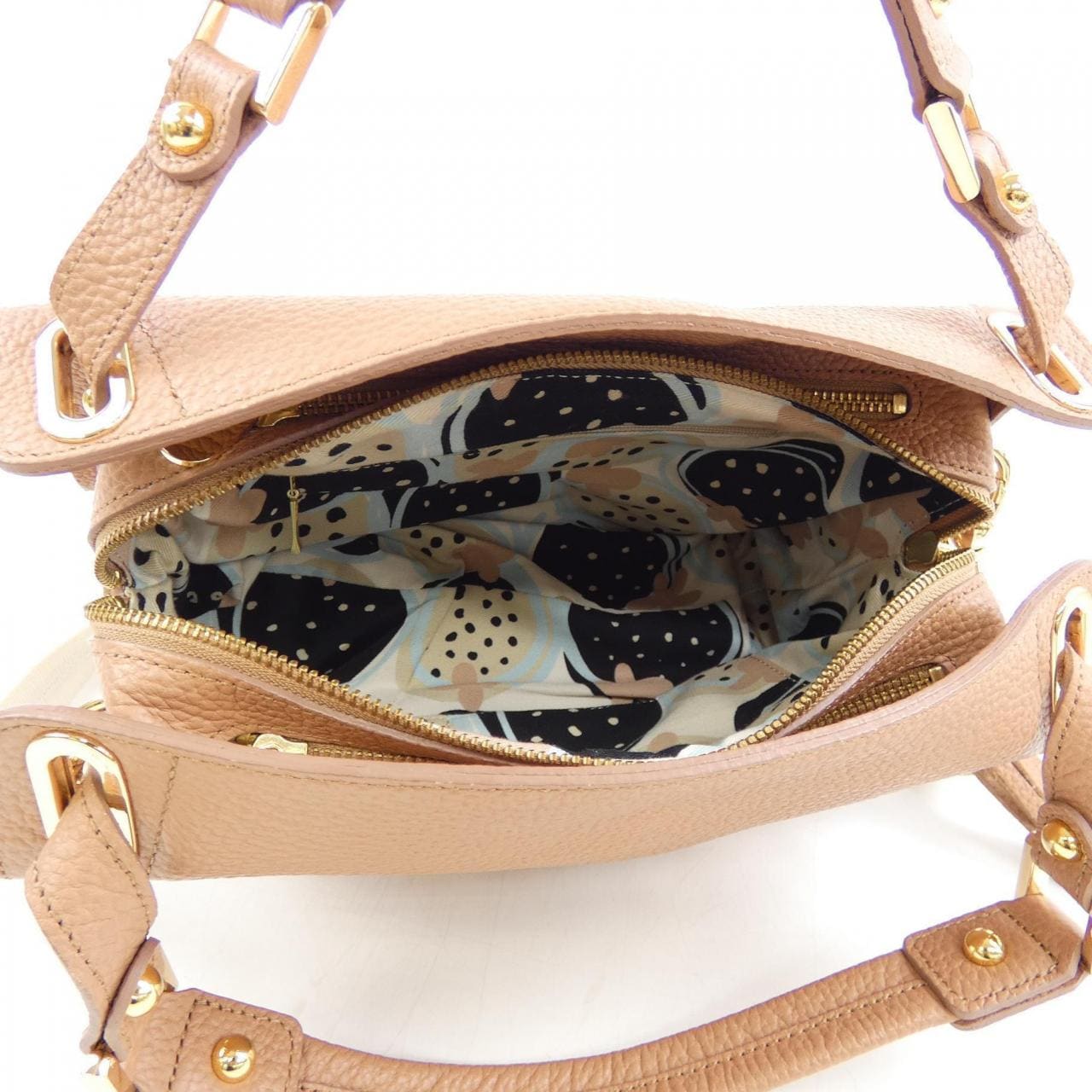 イアンヌ IANNE BAG