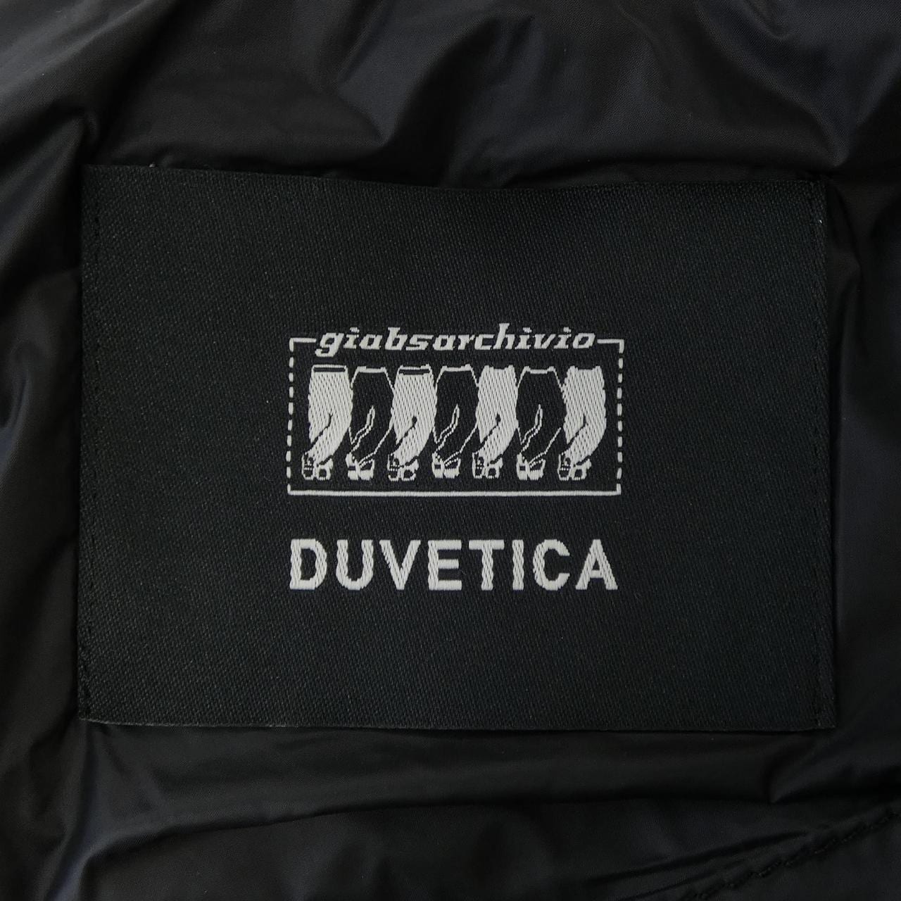 デュベティカ DUVETICA GIAB'S ダウンベスト