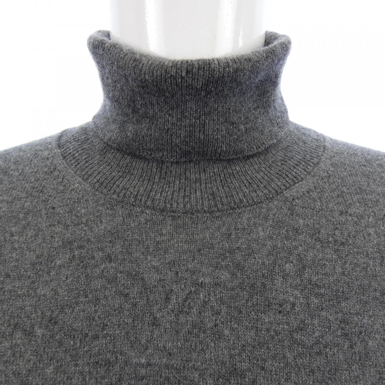 ルイヴィトン LOUIS VUITTON LVSE LVエンボスタートルネック HMN41WJZE ニット