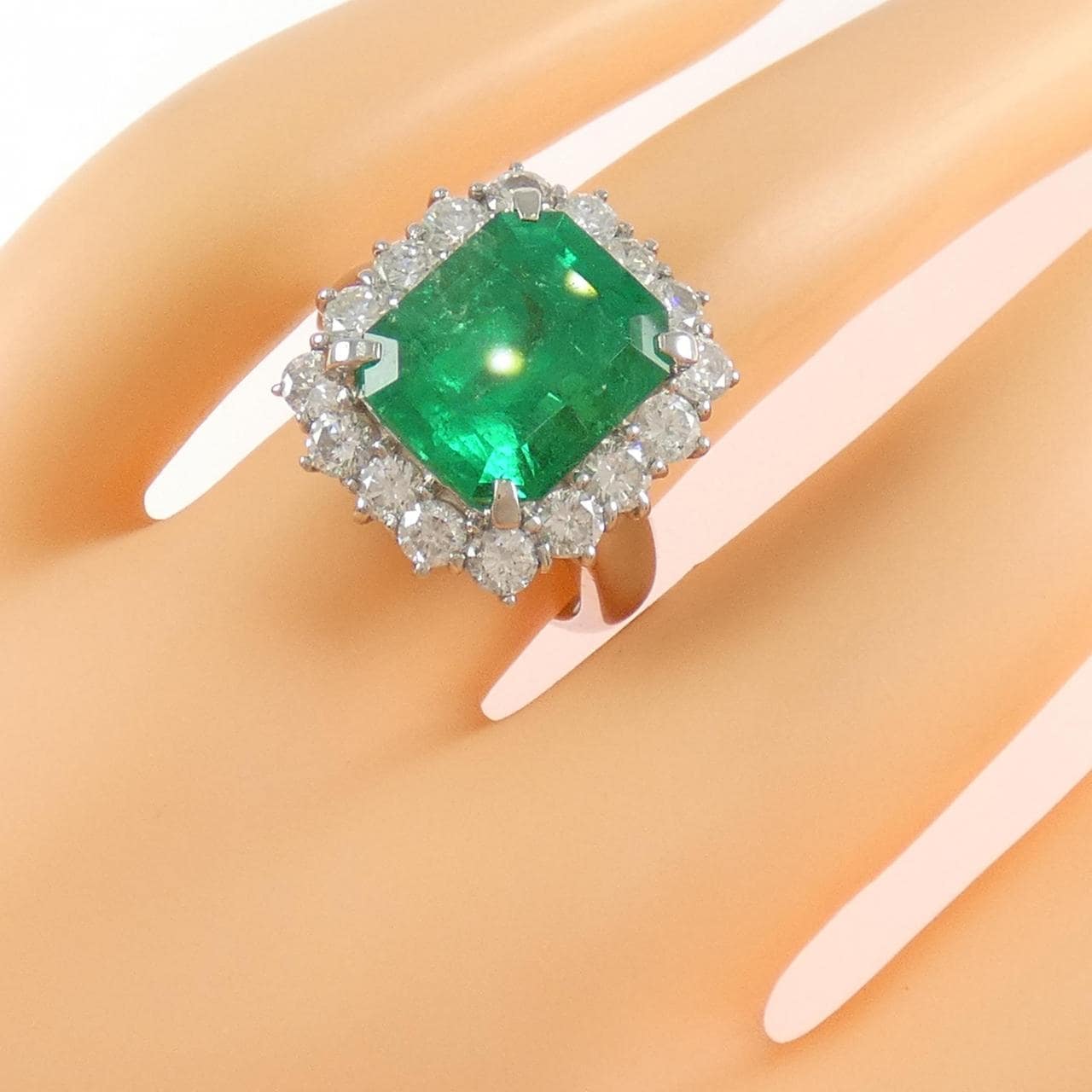 PT900 エメラルド リング 6.26CT