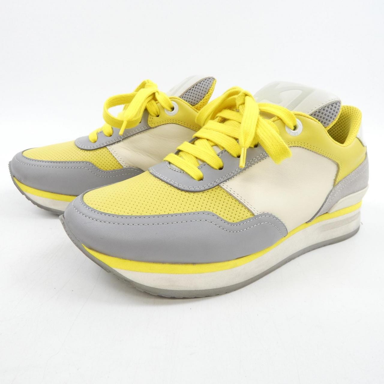 サルヴァトーレフェラガモ SALVATORE FERRAGAMO スニーカー