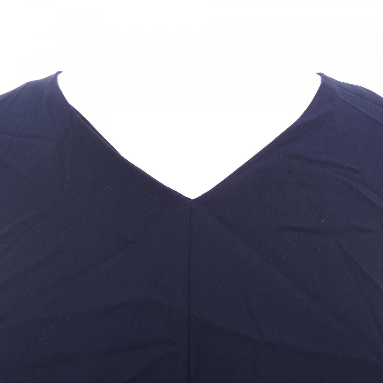 NOLLYSSOPHI トップス