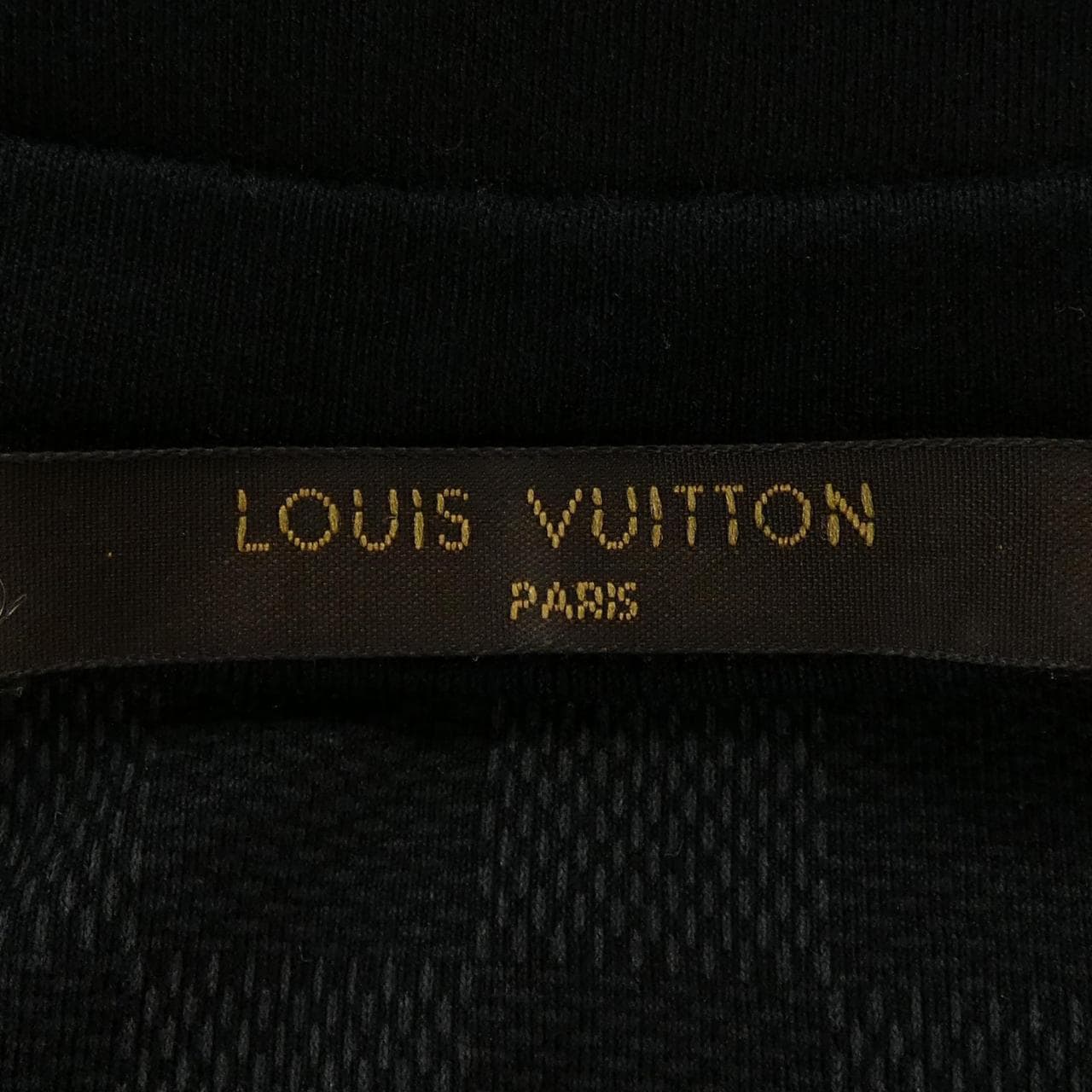 ルイヴィトン LOUIS VUITTON H1JR11JEI Tシャツ