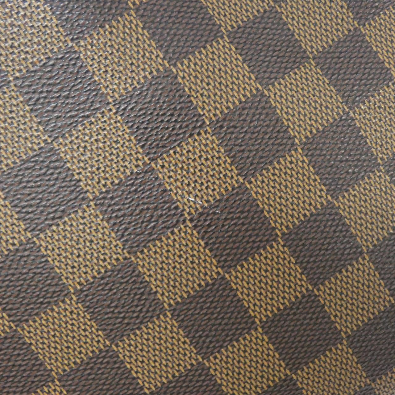 LOUIS VUITTON Damier Pochette Bossfort N51111 单肩包