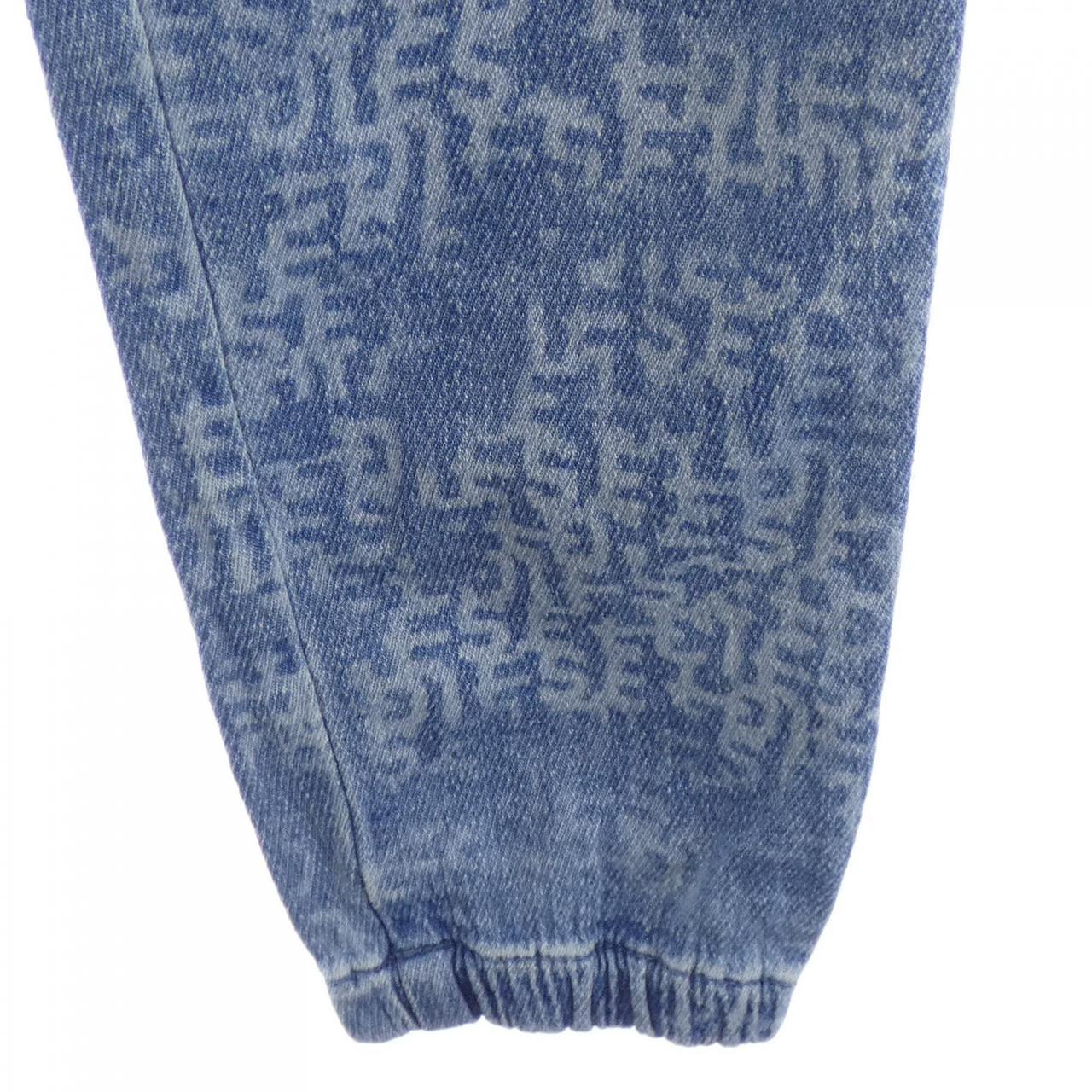 ディーゼル DIESEL パンツ