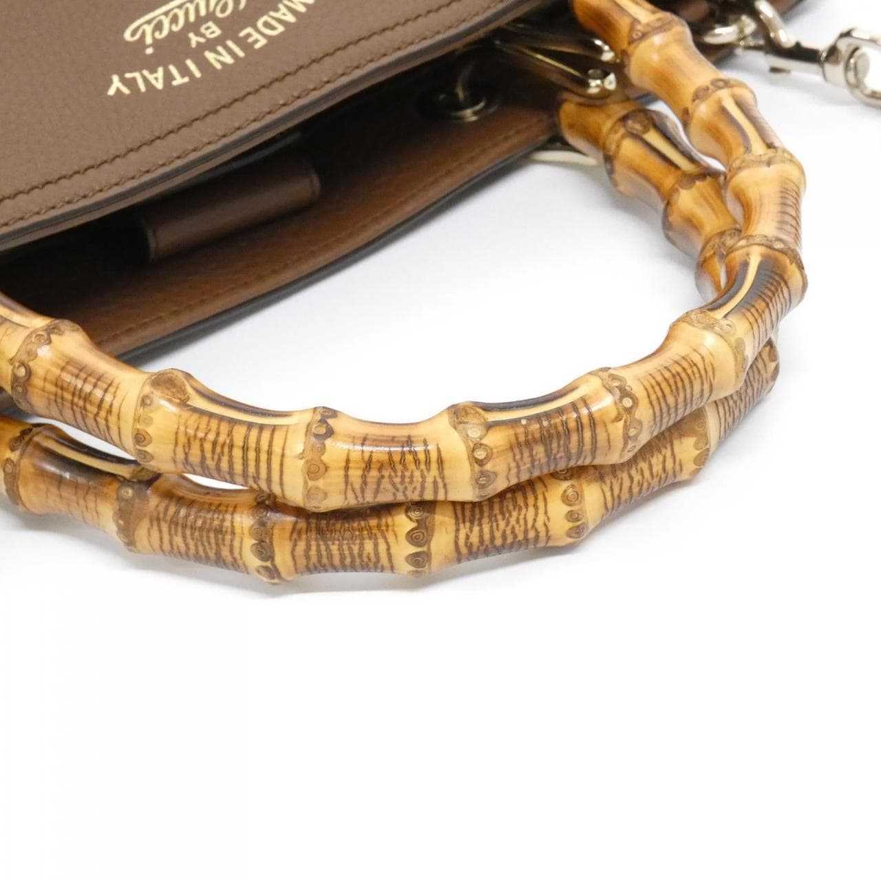 グッチ 323660 A7M0A バッグ