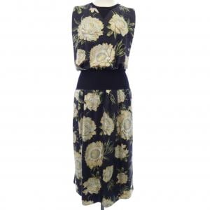 サルヴァトーレフェラガモ SALVATORE FERRAGAMO ワンピース