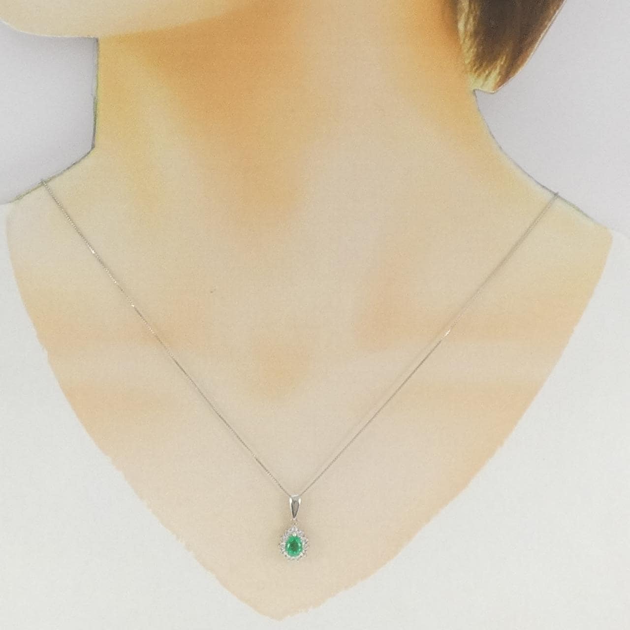 PT900/PT850 エメラルド ネックレス 0.52CT