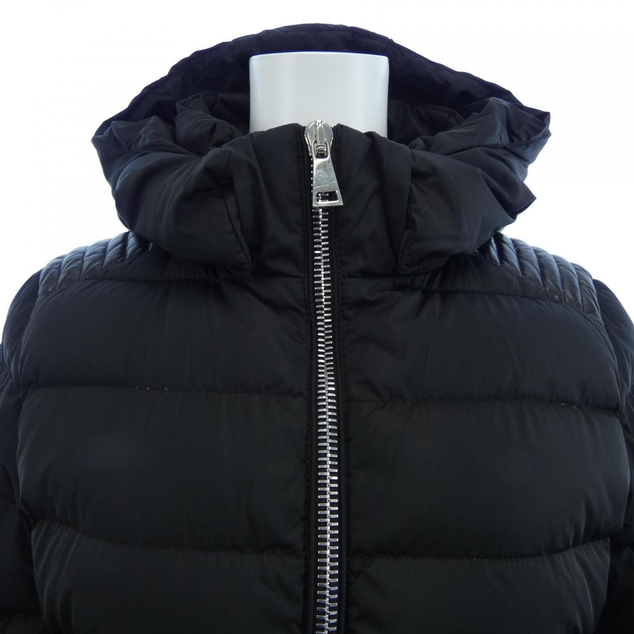 モンクレール MONCLER OROPHIN ダウンコート