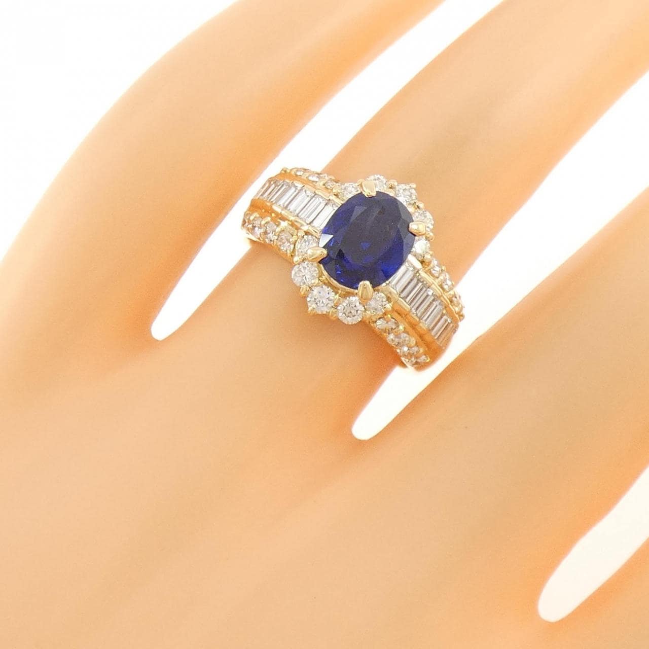 K18YG サファイヤ リング 1.59CT
