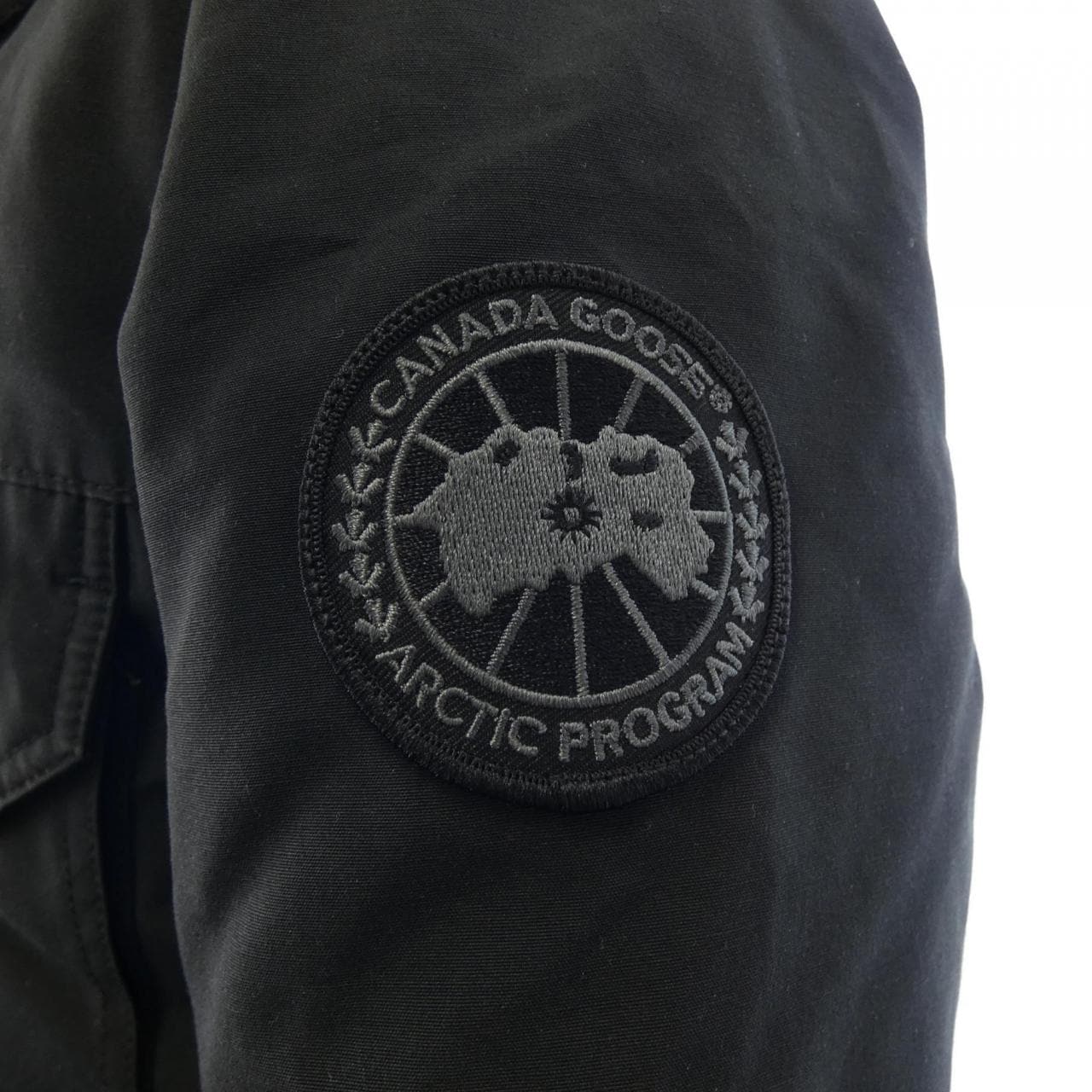 カナダグース CANADA GOOSE ダウンジャケット