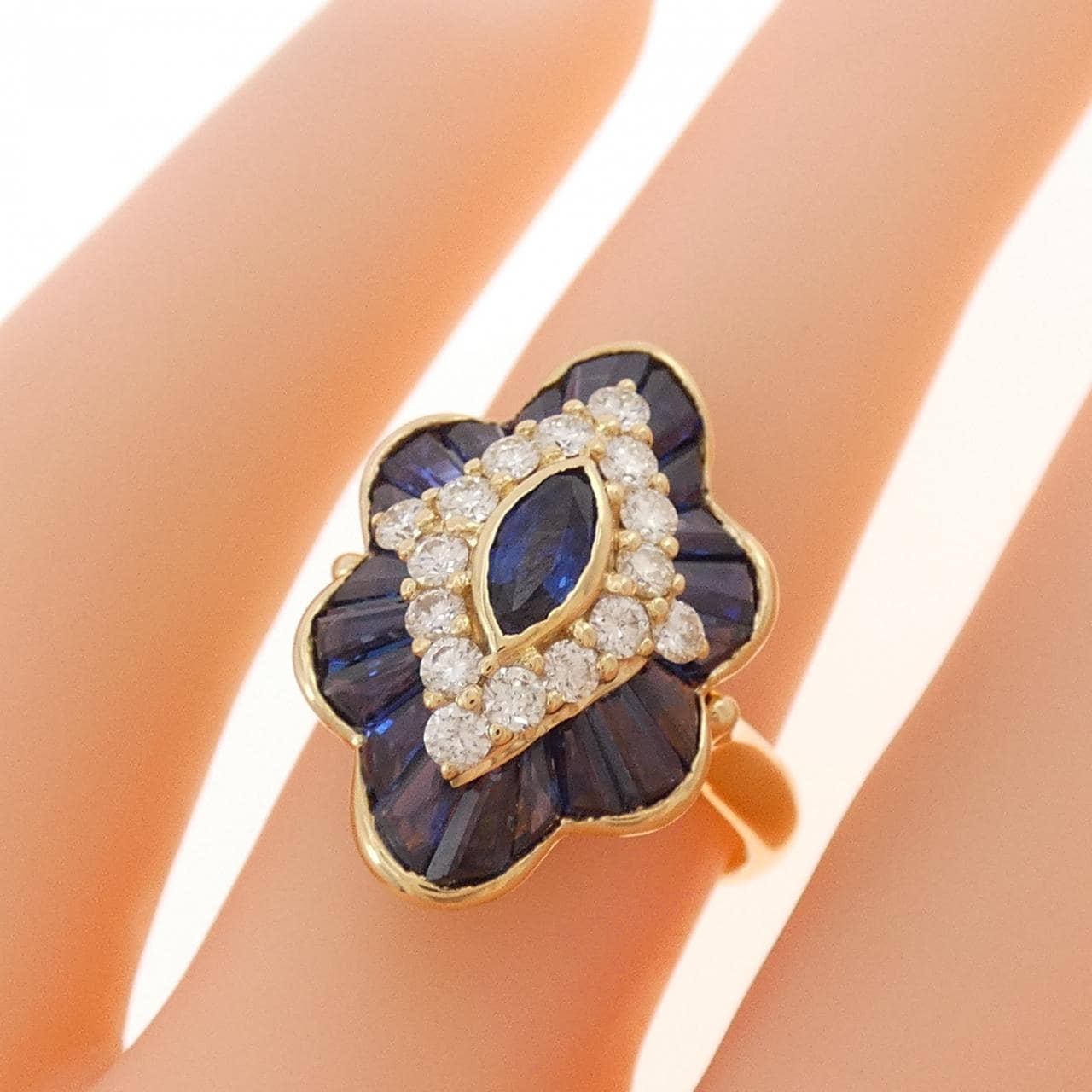 18KYG サファイヤ リング 2.47CT