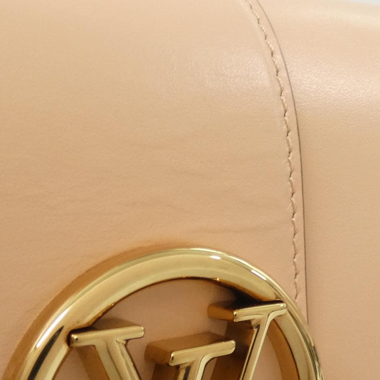 LOUIS VUITTON LV Pont Neuf M57325 Shoulder Bag