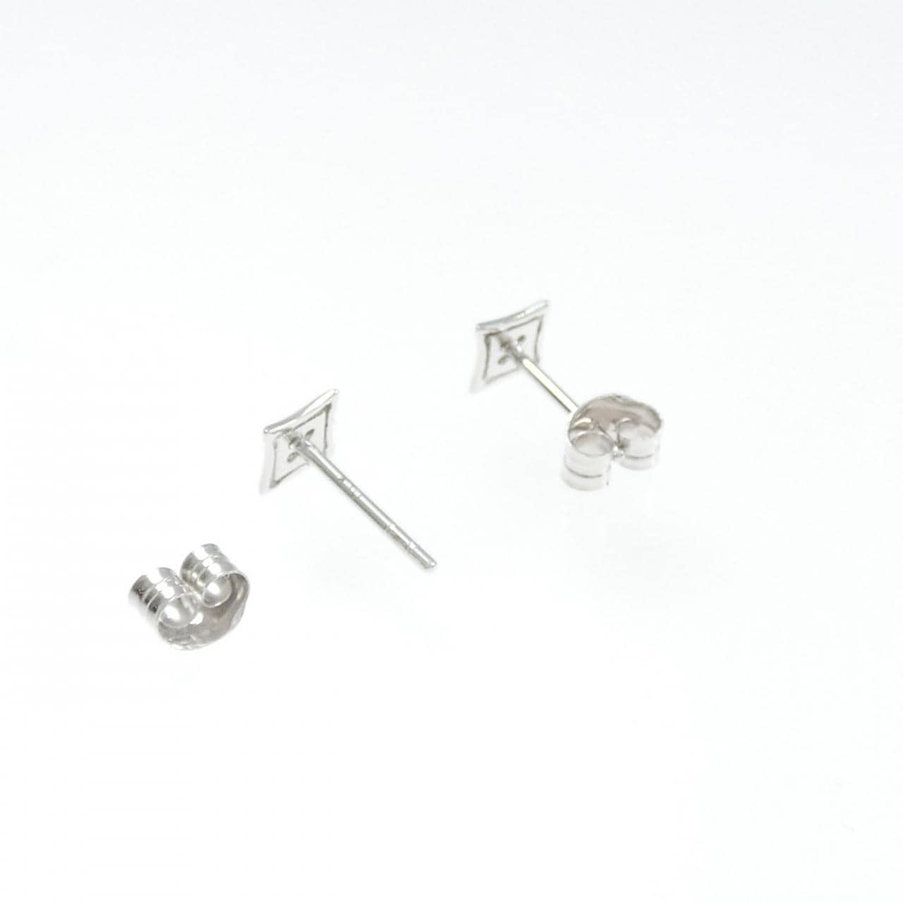 K10WG ダイヤモンド ピアス