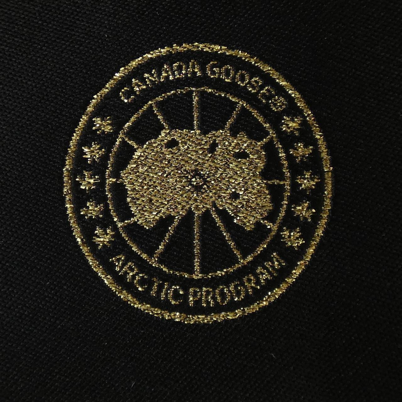 Canada Goose CANADA GOOSE 2701MOV Down Jacket