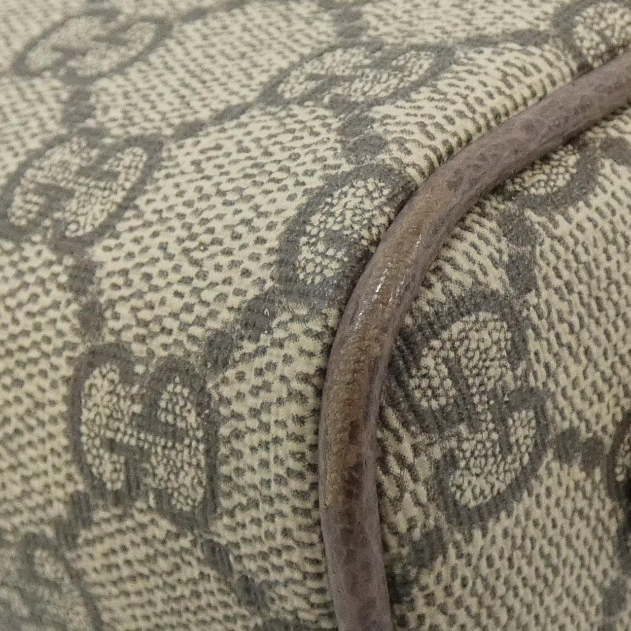 グッチ OPHIDIA 517350 96IWS ショルダーバッグ