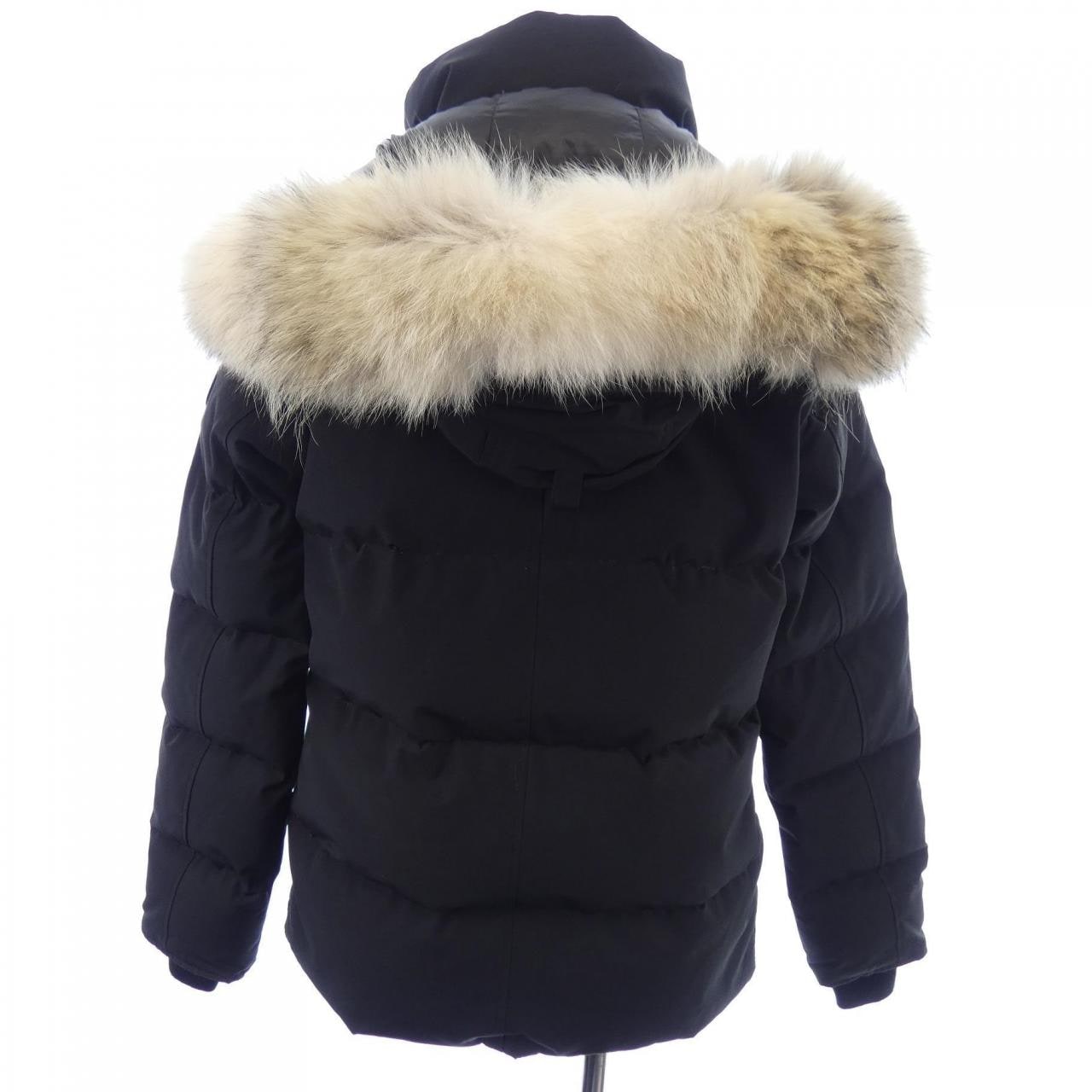 カナダグース CANADA GOOSE ダウンジャケット